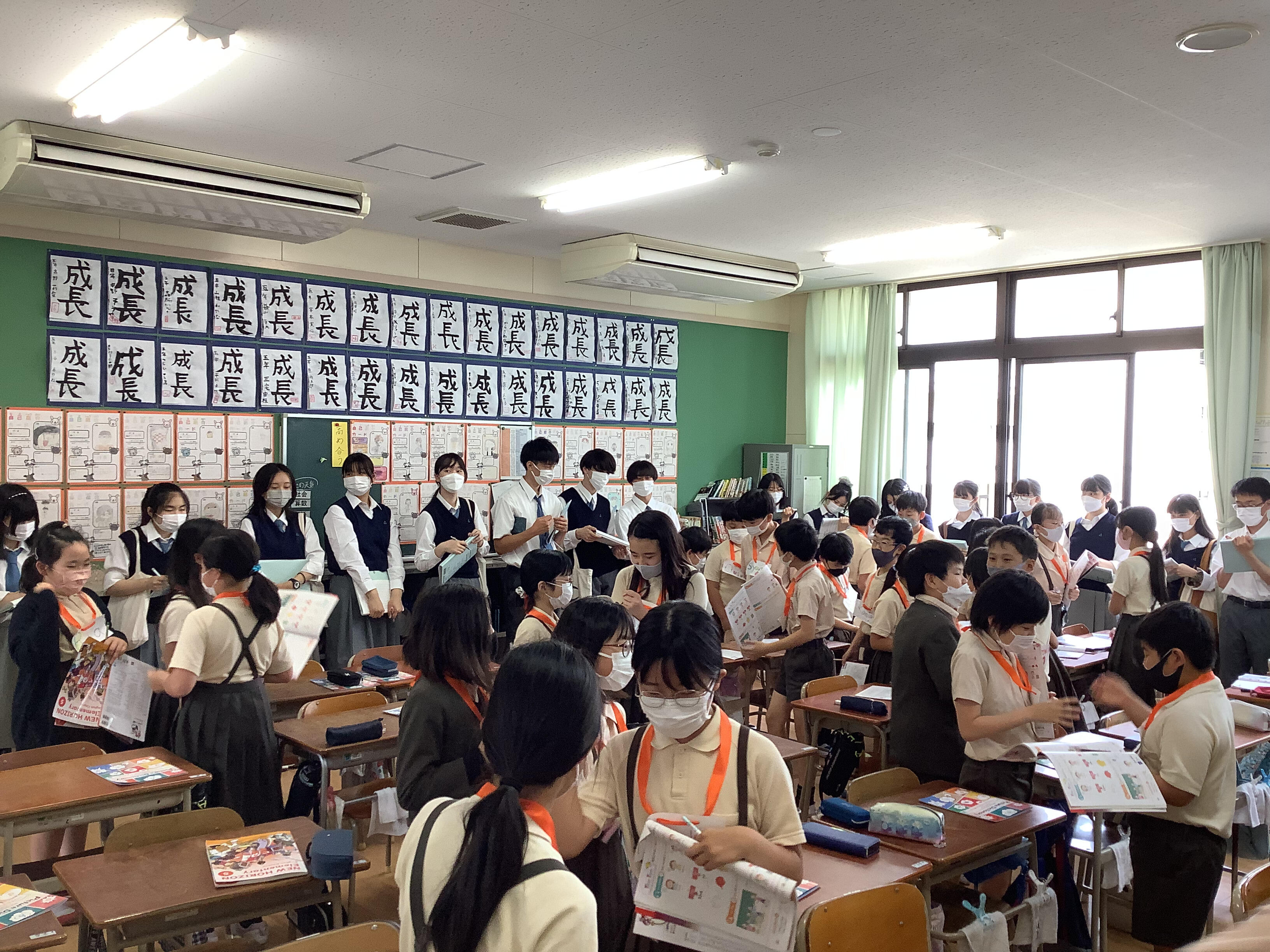 ☆総合探究☆みんなで堀川小学校へ！！ - 大阪府立桜和高等学校